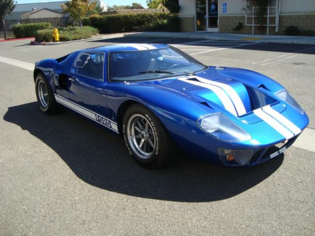 Ford: ford gt gt-40 coupe