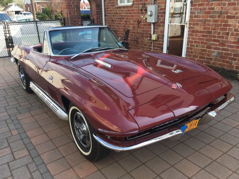 1966 chevrolet corvette roadster