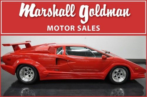 1989 lamborghini countach 25th anniversary edition red  black only 6880 miles