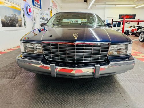 1995 cadillac fleetwood - low miles - loaded with options -see video