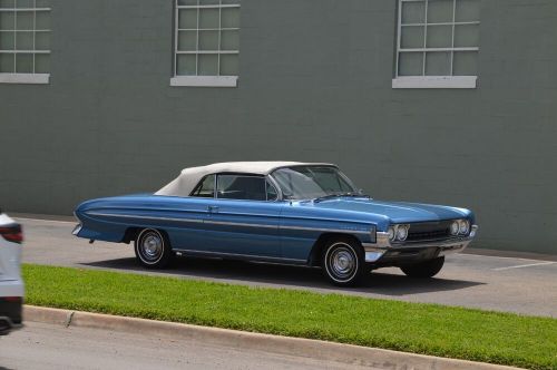 1961 oldsmobile eighty-eight