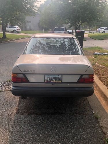 1987 mercedes-benz 300-series e