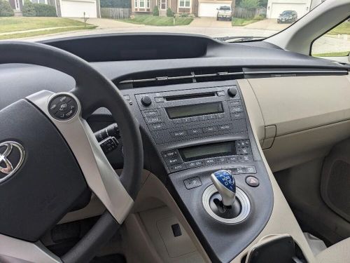 2010 toyota prius