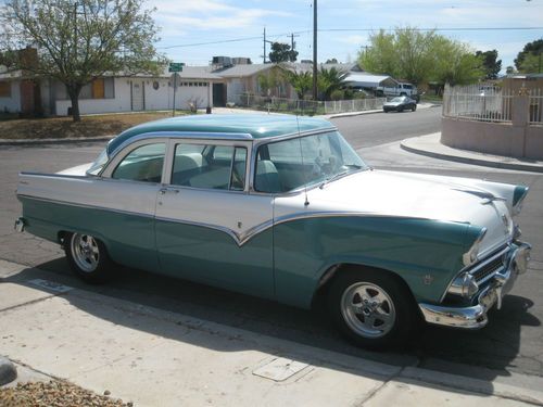 1955 ford fairlane club sedan