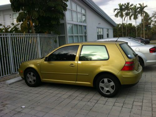 1999 volkswagen golf gti hatchback 2-door 2.0l