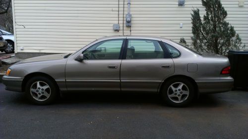 1998 toyota avalon xl sedan 4-door 3.0l