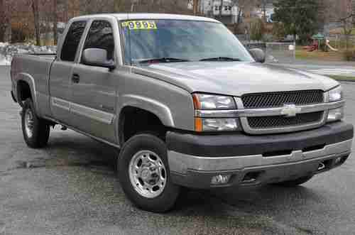 2003 Chevrolet Silverado 2500 HD LS Extended Cab Pickup 4-Door 6.0L, image 10