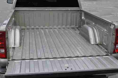 2003 Chevrolet Silverado 2500 HD LS Extended Cab Pickup 4-Door 6.0L, image 17