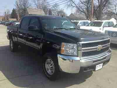 LTZ DIESEL 6.6L 4X4 3/4 TON ALLISON TRANSMISSION LEATHER HEATED SEATS IMMACULATE, image 3