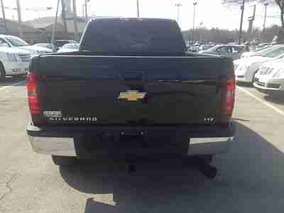 LTZ DIESEL 6.6L 4X4 3/4 TON ALLISON TRANSMISSION LEATHER HEATED SEATS IMMACULATE, image 6