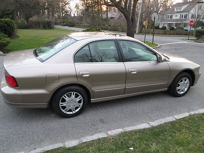 One owner lexus trade like new inside and out low  reserve call for a buy it now