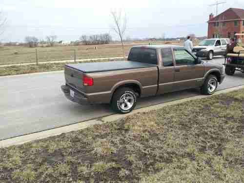 NO RESERVE LOW MILEAGE 1998 CHEVY S-10, image 6