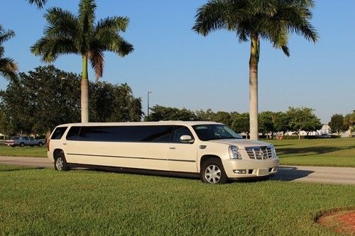 2007 cadillac escalade limousine