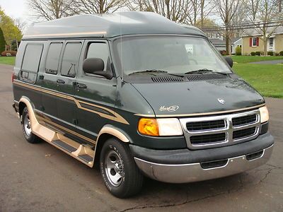 No reserve conversion mark iii le vcr/tv hightop one owner clean carfax a/c rims