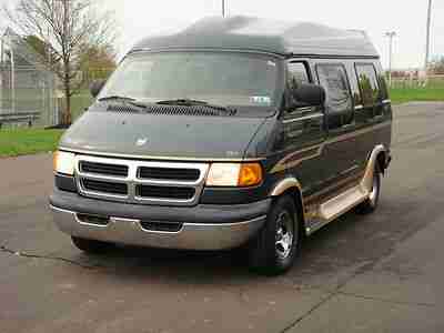 No Reserve Conversion Mark III LE VCR/TV HighTop One Owner Clean Carfax A/C Rims, image 2