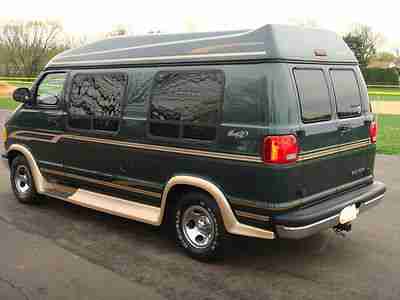 No Reserve Conversion Mark III LE VCR/TV HighTop One Owner Clean Carfax A/C Rims, image 5