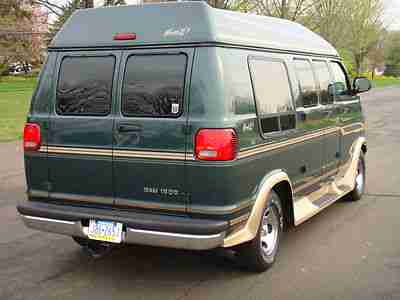 No Reserve Conversion Mark III LE VCR/TV HighTop One Owner Clean Carfax A/C Rims, image 9
