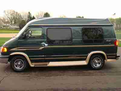 No Reserve Conversion Mark III LE VCR/TV HighTop One Owner Clean Carfax A/C Rims, image 13