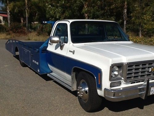 1975 chevy c-30 silverado car hauler