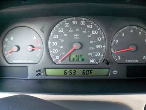 1998 volvo s70 base sedan 4-door 2.4l