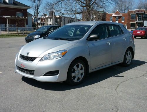 Toyota matrix 2010. manual. low mileage