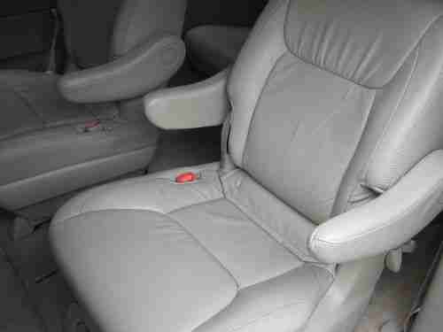 ******NO RESERVE*******2007 Toyota Sienna Limited Mini Passenger Van 5-Door 3.5L, image 9