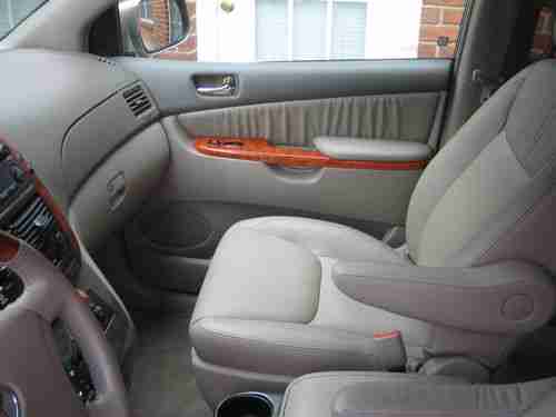 ******NO RESERVE*******2007 Toyota Sienna Limited Mini Passenger Van 5-Door 3.5L, image 13