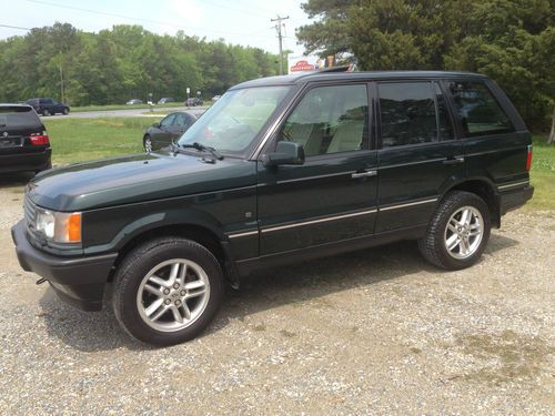 Very clean well kept rangerover