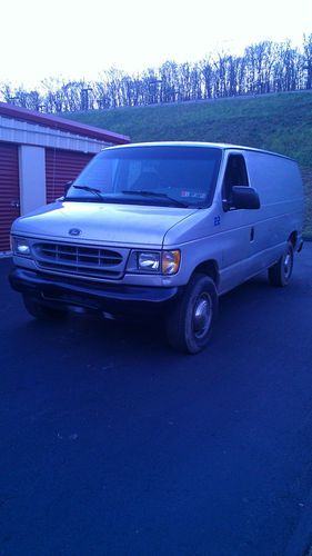 2000 ford e-250 econoline base extended cargo van 2-door 4.2l