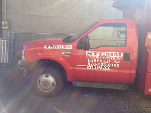 2005 ford pickup 350 dump truck red 28,000 miles