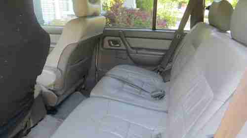 1997 Mitsubishi Montero SR Sport Utility 4-Door 3.5L, image 6