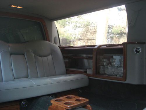 Lincoln town car