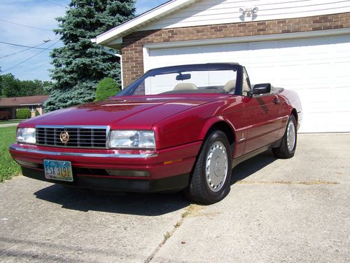 Beautiful 1991 allante hardtop conv.garnet red with tan leather,black top