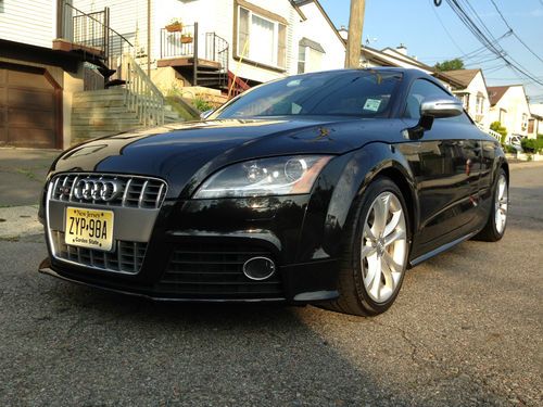 2009 audi tt quattro s coupe 2-door 2.0l