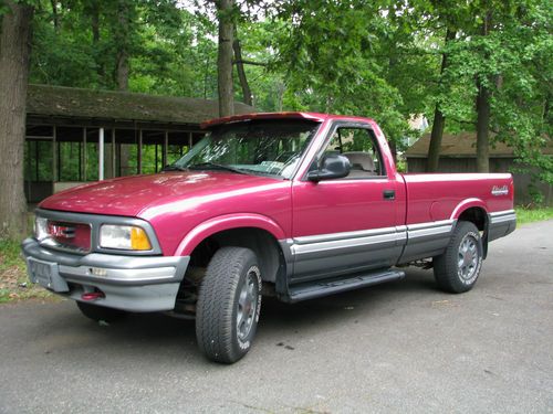 1994 gmc sonoma 4x4   no rserve