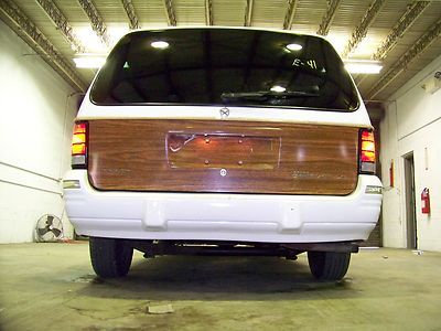 One Owner - Well Kept - NO RESERVE - Good Options - Cold A/C, image 6