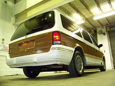 One Owner - Well Kept - NO RESERVE - Good Options - Cold A/C, image 10