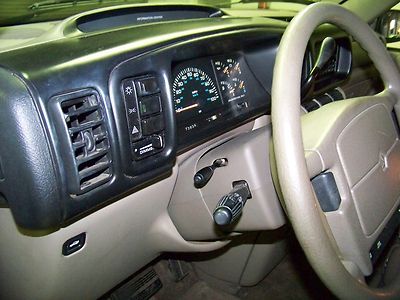 One Owner - Well Kept - NO RESERVE - Good Options - Cold A/C, image 33