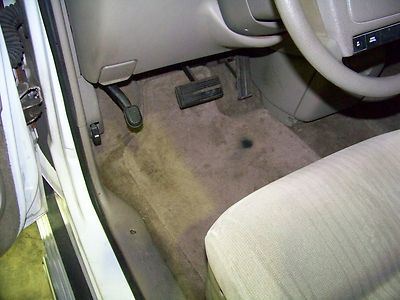 One Owner - Well Kept - NO RESERVE - Good Options - Cold A/C, image 42