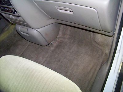 One Owner - Well Kept - NO RESERVE - Good Options - Cold A/C, image 58