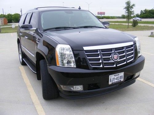 2007 cadillac escalade rwd..premium..22'chromes..nav..dvd..h/cooled seats..roof.