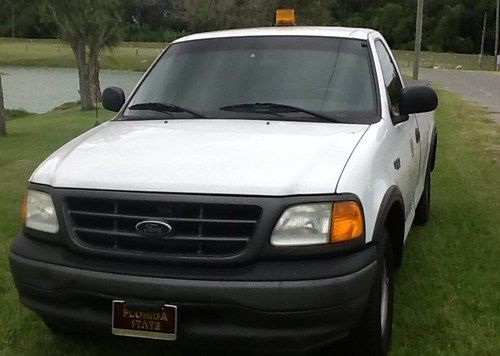 2004 ford f-150 heritage xl standard cab pickup 2-door 4.2l