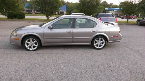 2002 nissan maxima se sedan 4-door 3.5l