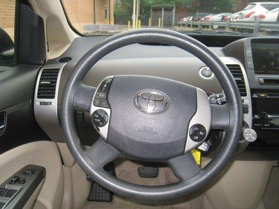 2005 Toyota Prius 1-Owner 48/45 MPG Clean Loaded No Reserve, image 29