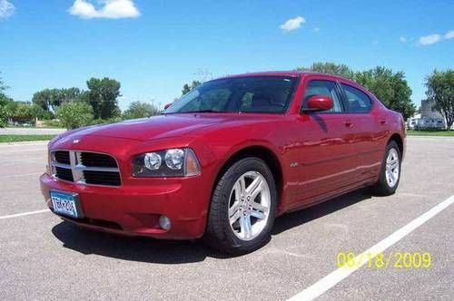 2006 dodge charger r/t excellent condition owned for 5 years new tires &amp; brakes