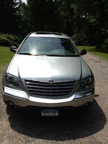 2004 chrysler pacifica grey awd suv