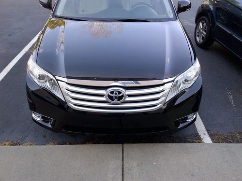 2011 toyota avalon limited sedan 4-door 3.5l