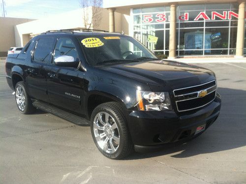 2011 chevrolet avalanche ls