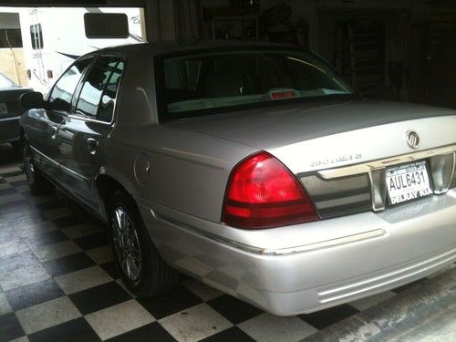 2007 mercury grand marquis gs sedan 4-door 4.6l