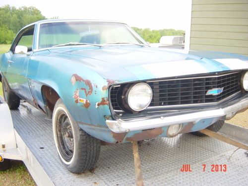 1969 no reserve  camaro needs restoration